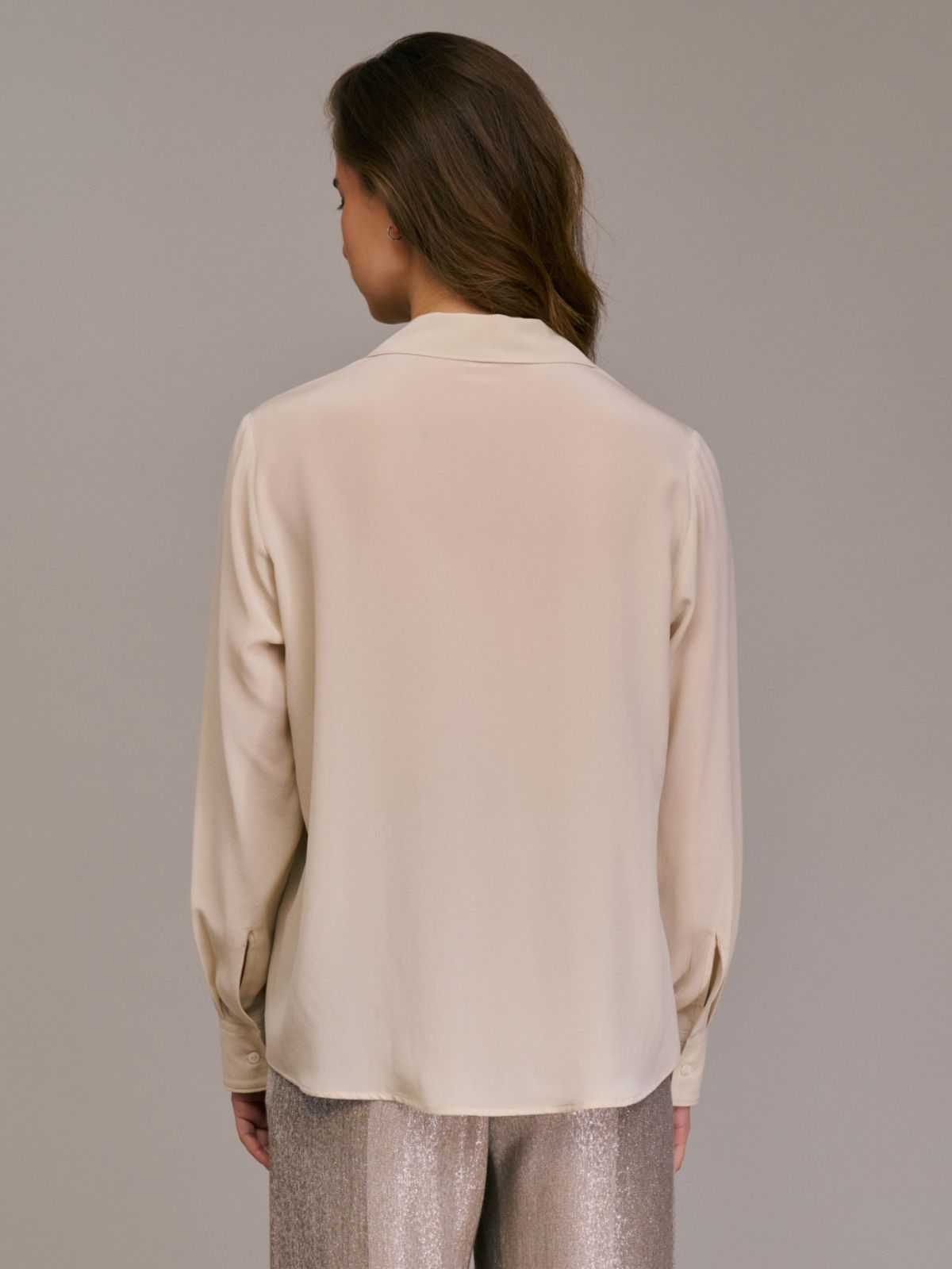 Castia Deep V-Neck Shirt