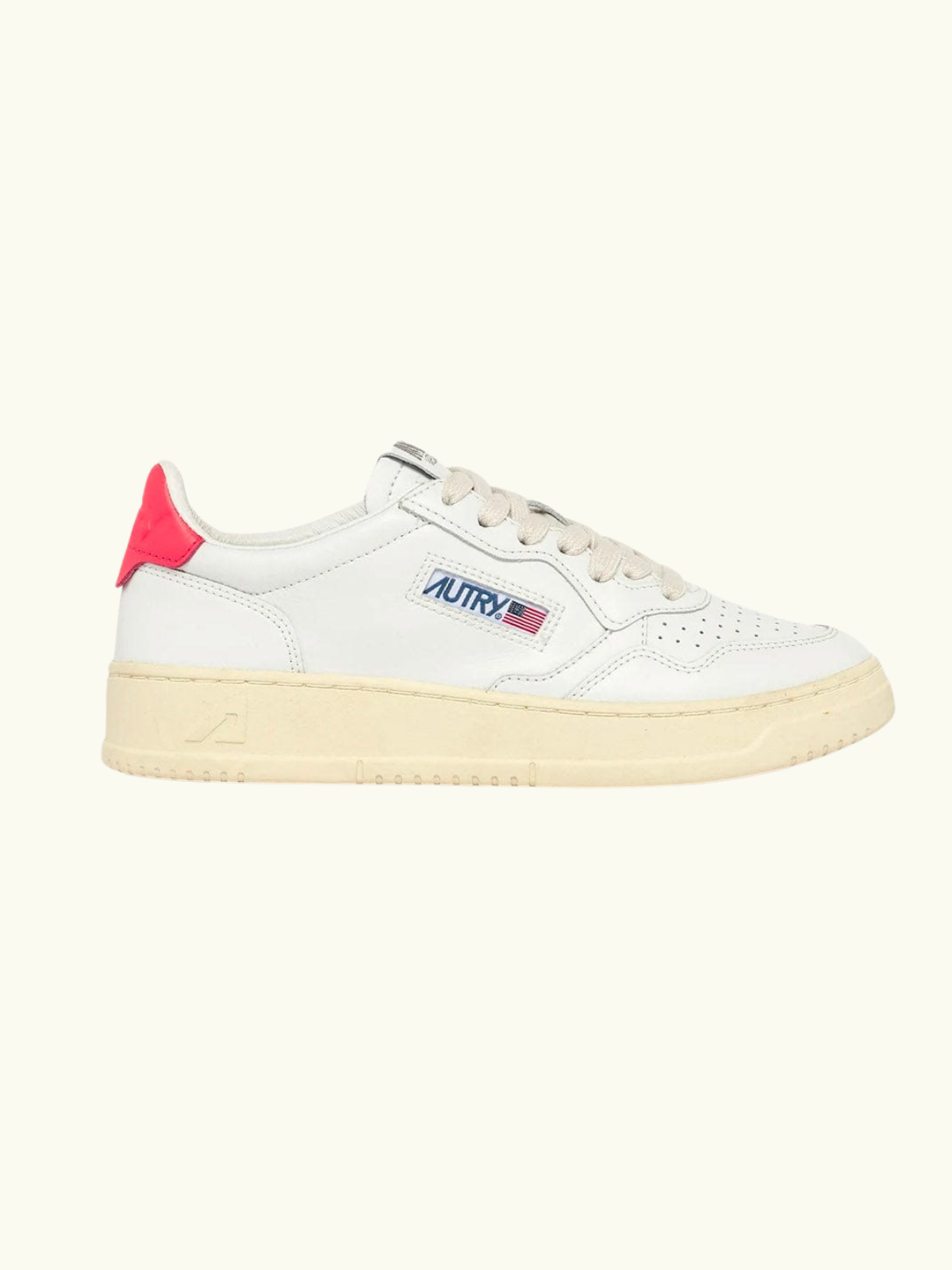 Medalist Low Trainer- Coral
