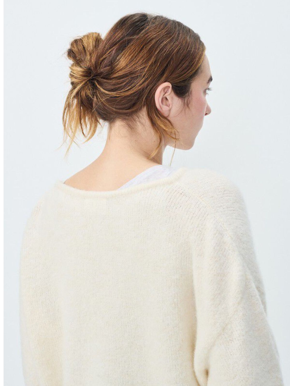 East V/Neck Jumper