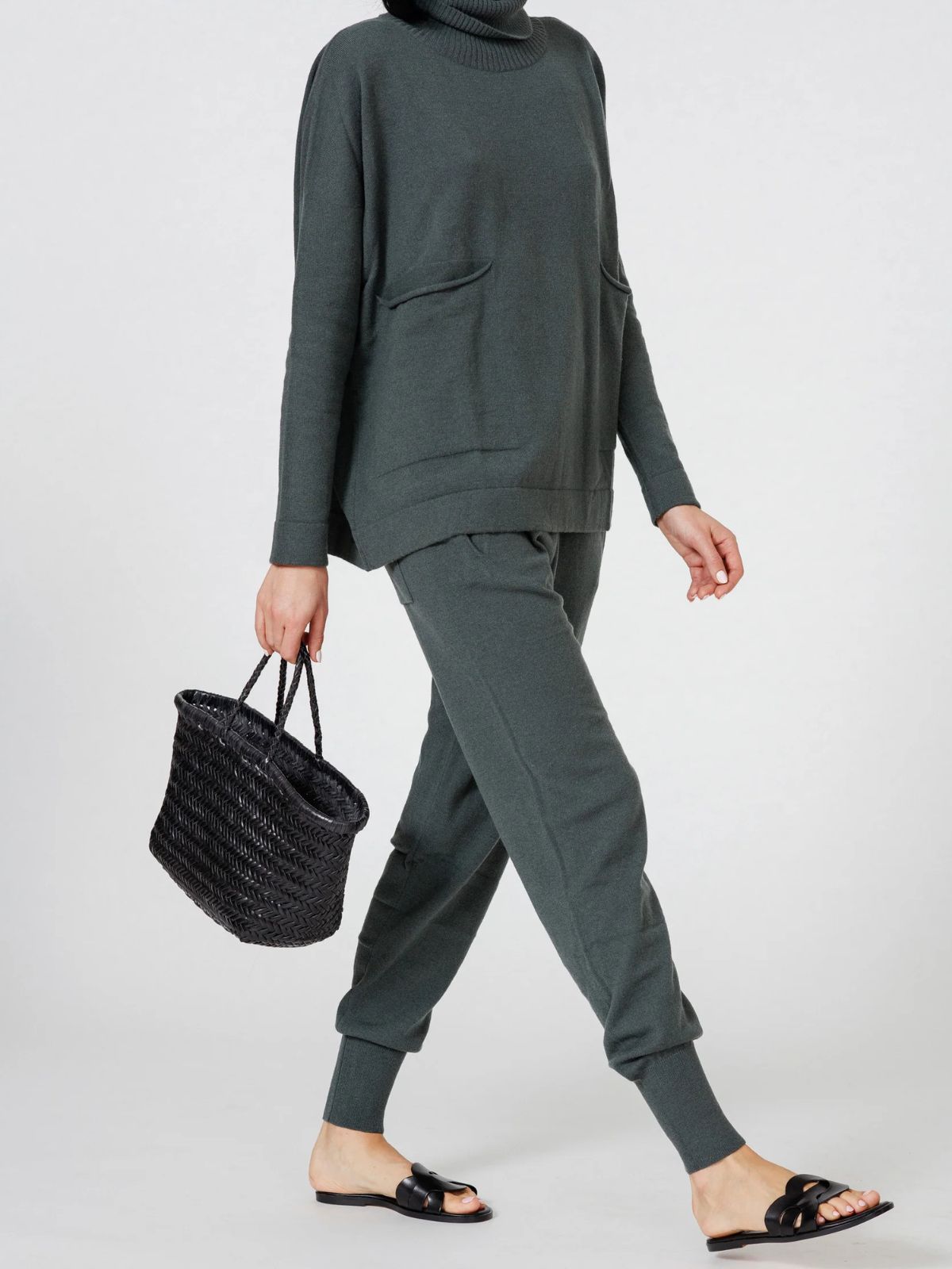 Bamboo Triple Jump Small Basket Bag - Black