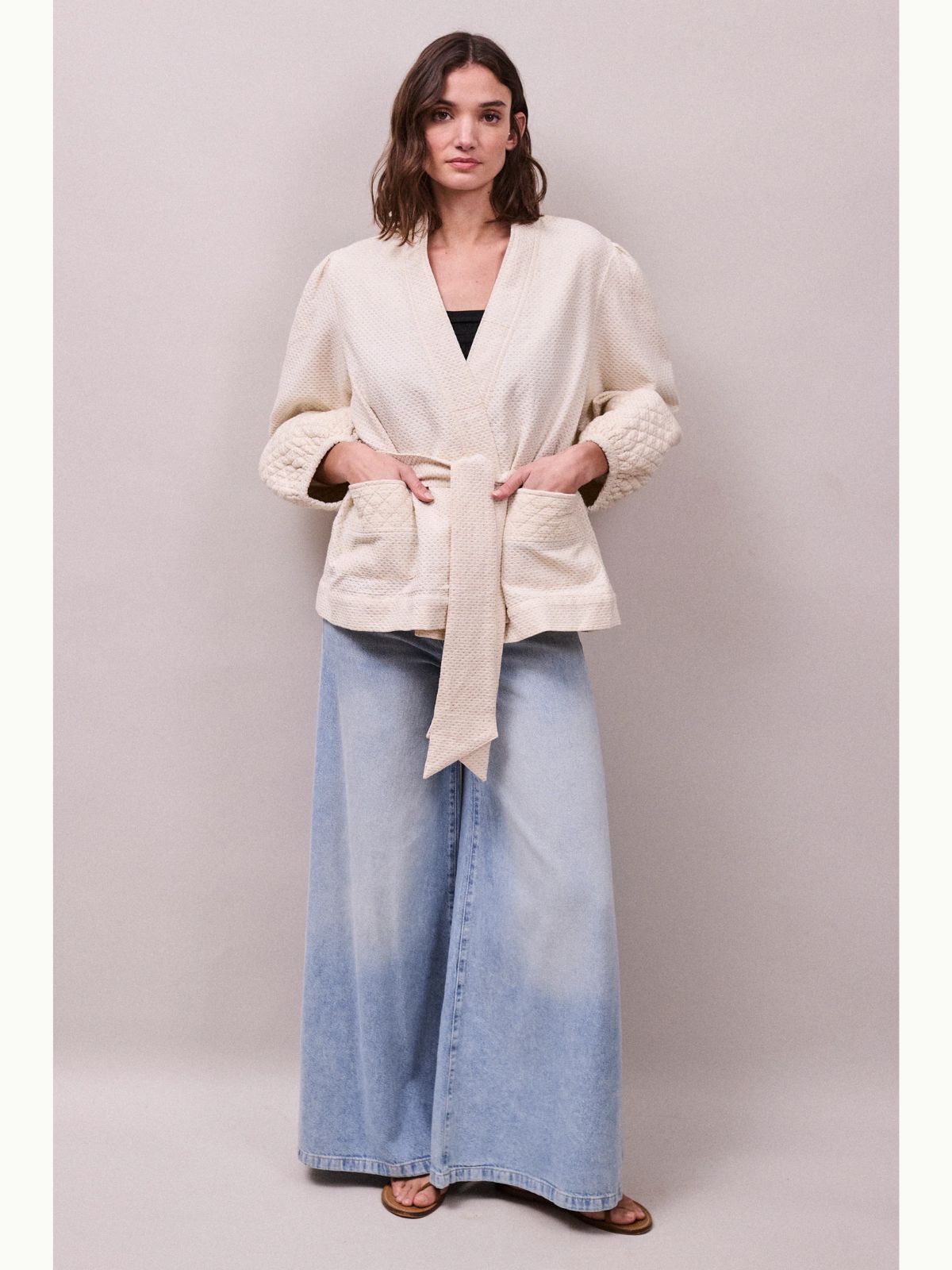 Deia Lurex Kimono Jacket - Vintage White & Gold