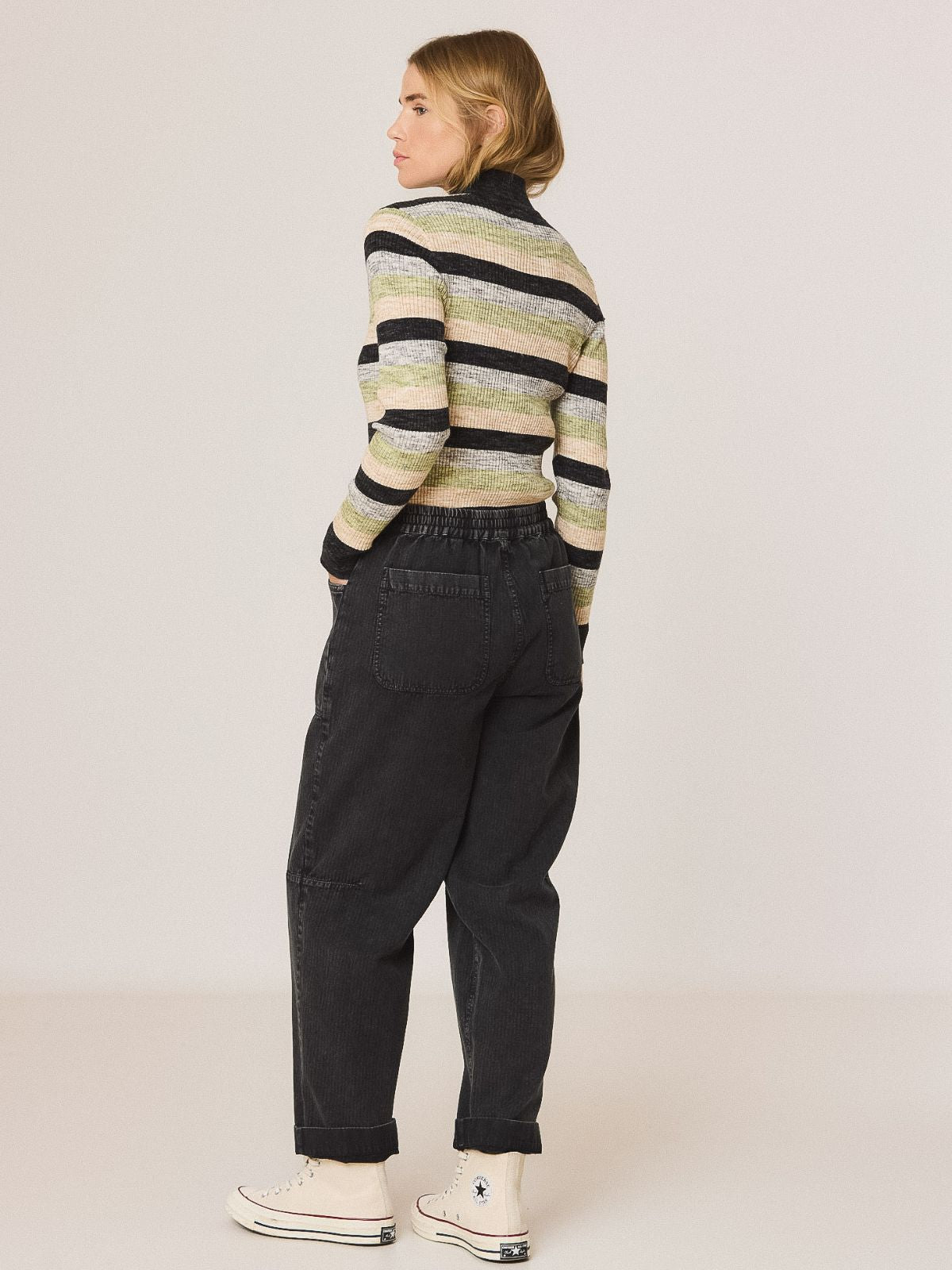 Herringbone Carrot Pants - Black