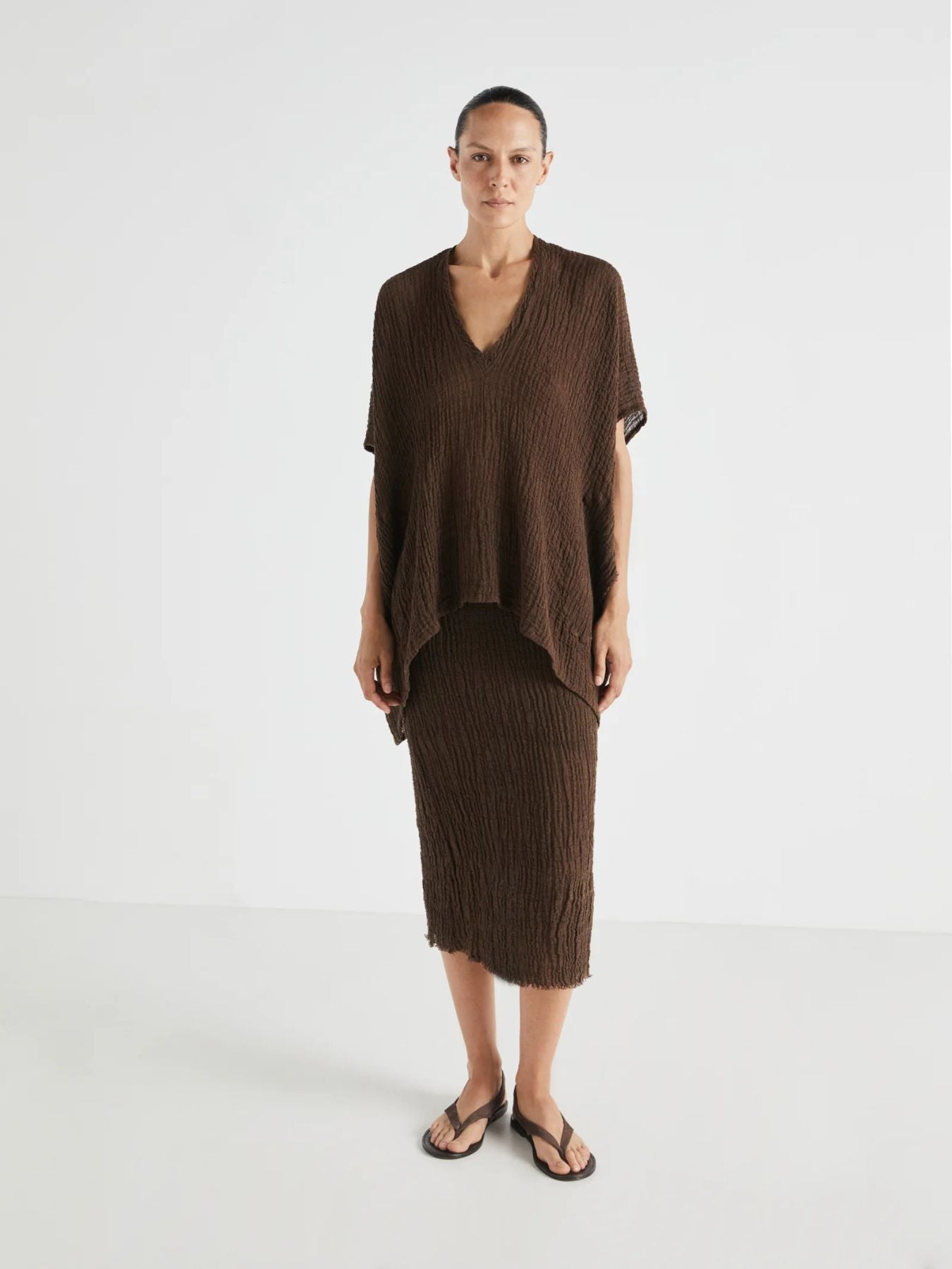 Indo Crinkle V- Neck Top - Brown