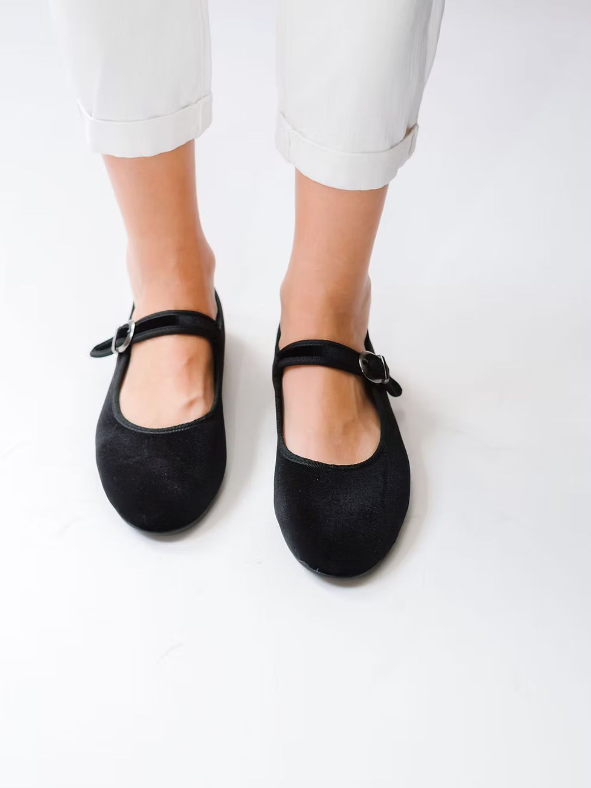 Iris Fashion - MOI LONDON - Mary Jane Velvet Shoe - Black