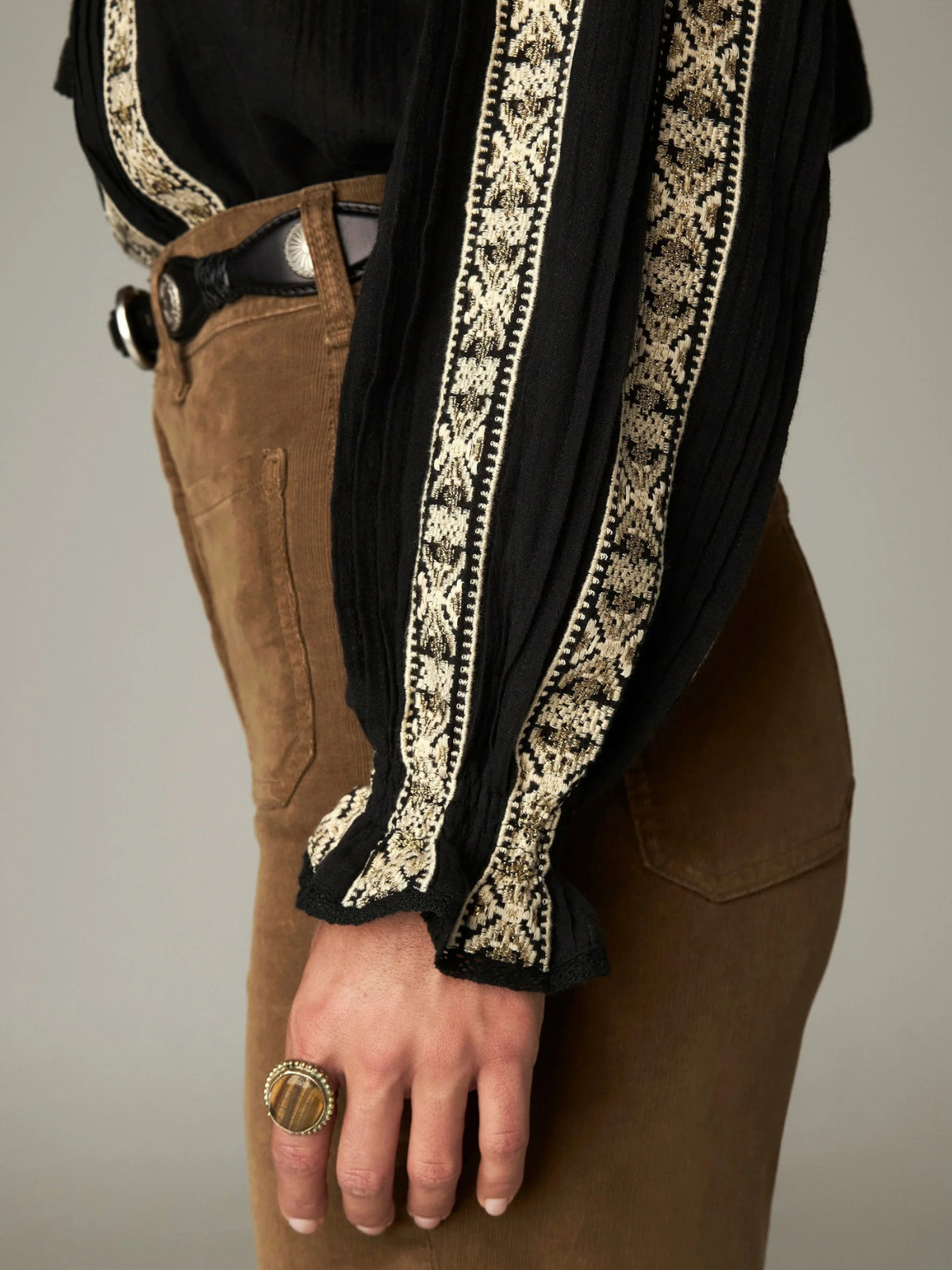 Rose Embroidered Blouse - Black