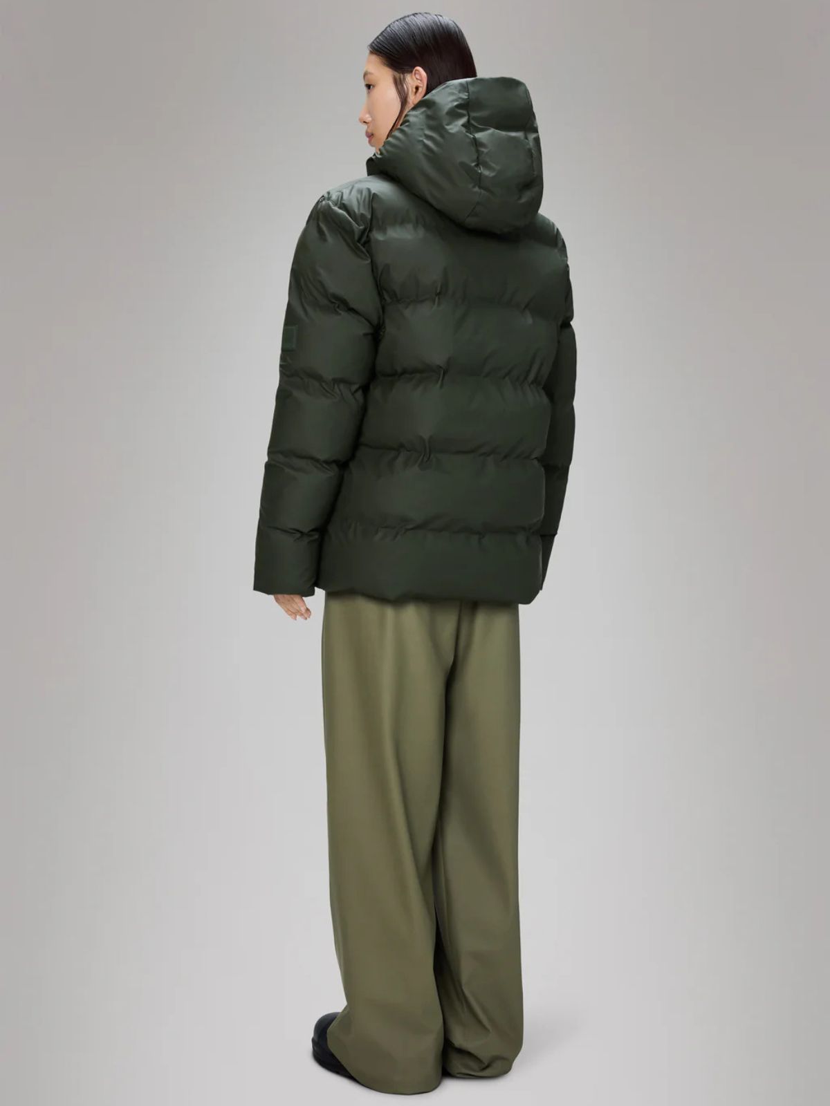 Alta Short Puffer Jacket - Green