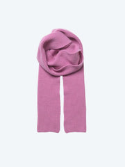 color:PINK