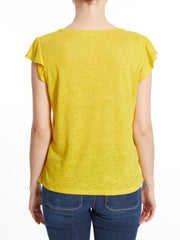 color:Yellow