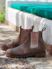 color:KHAKI