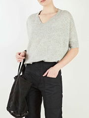 color:GREY
