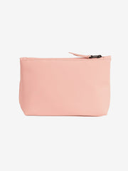 color:PINK