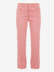 color:PINK