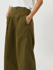 color:ARMY GREEN