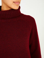 color:RED