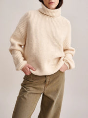 color:CREAM