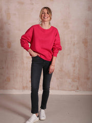 color:PINK