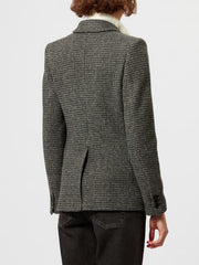 color:GREY