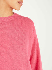 color:PINK