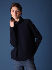 color:NAVY