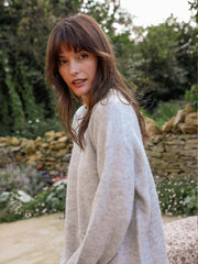 color:LIGHT GREY
