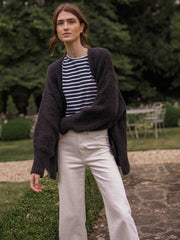 color:NAVY