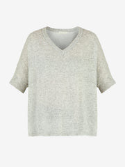 color:GREY