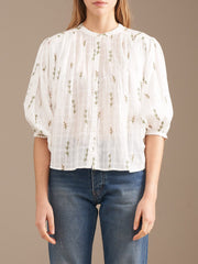 color:WHITE