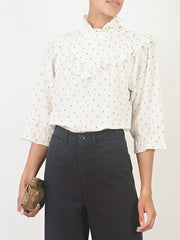 color:CREAM