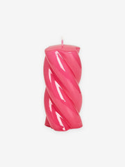 color:PINK