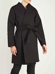 color:BLACK