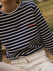 color:NAVY