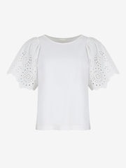 color:WHITE