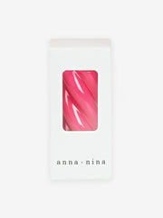 color:PINK