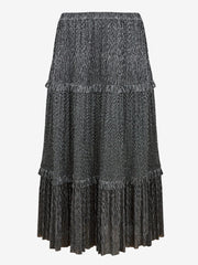 color:SILVER
