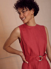 color:RED