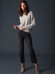color:GREY