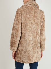 color:Beige