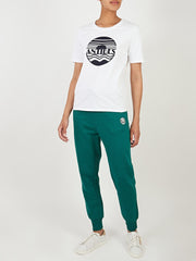 color:WHITE
