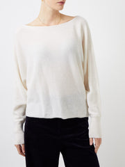 color:WHITE