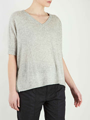 color:GREY