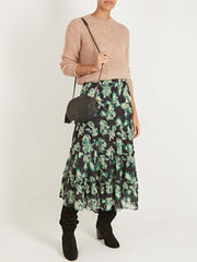 color:Green