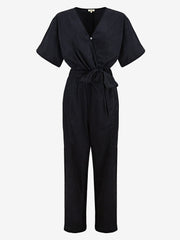 color:NAVY