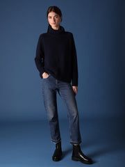 color:NAVY