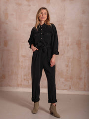 color:Washed Black