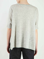 color:GREY