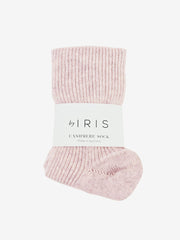 color:PINK
