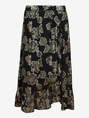 color:BLACK