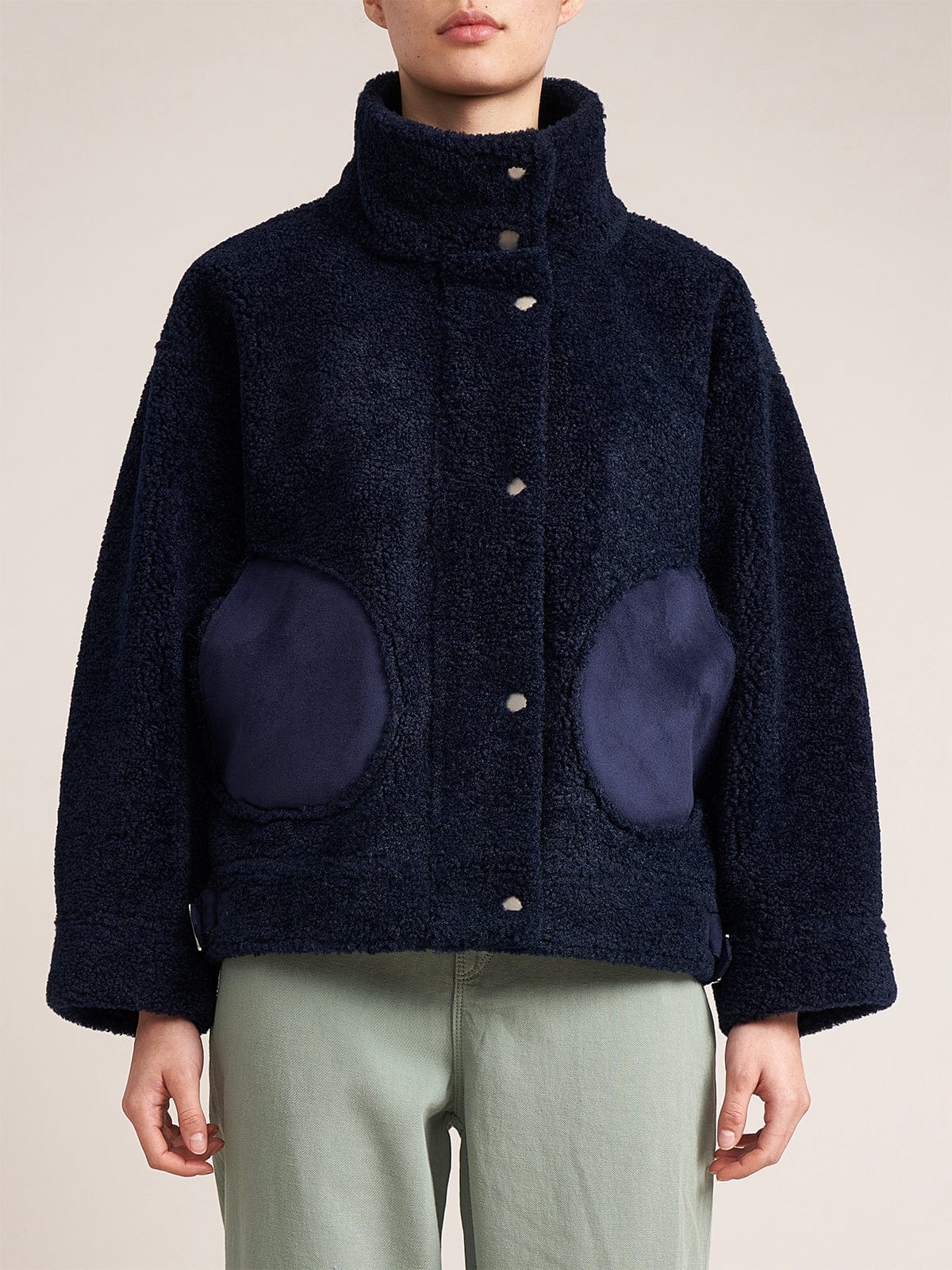 color:NAVY