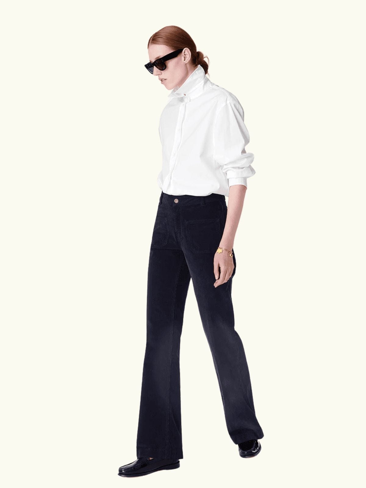 color:NAVY