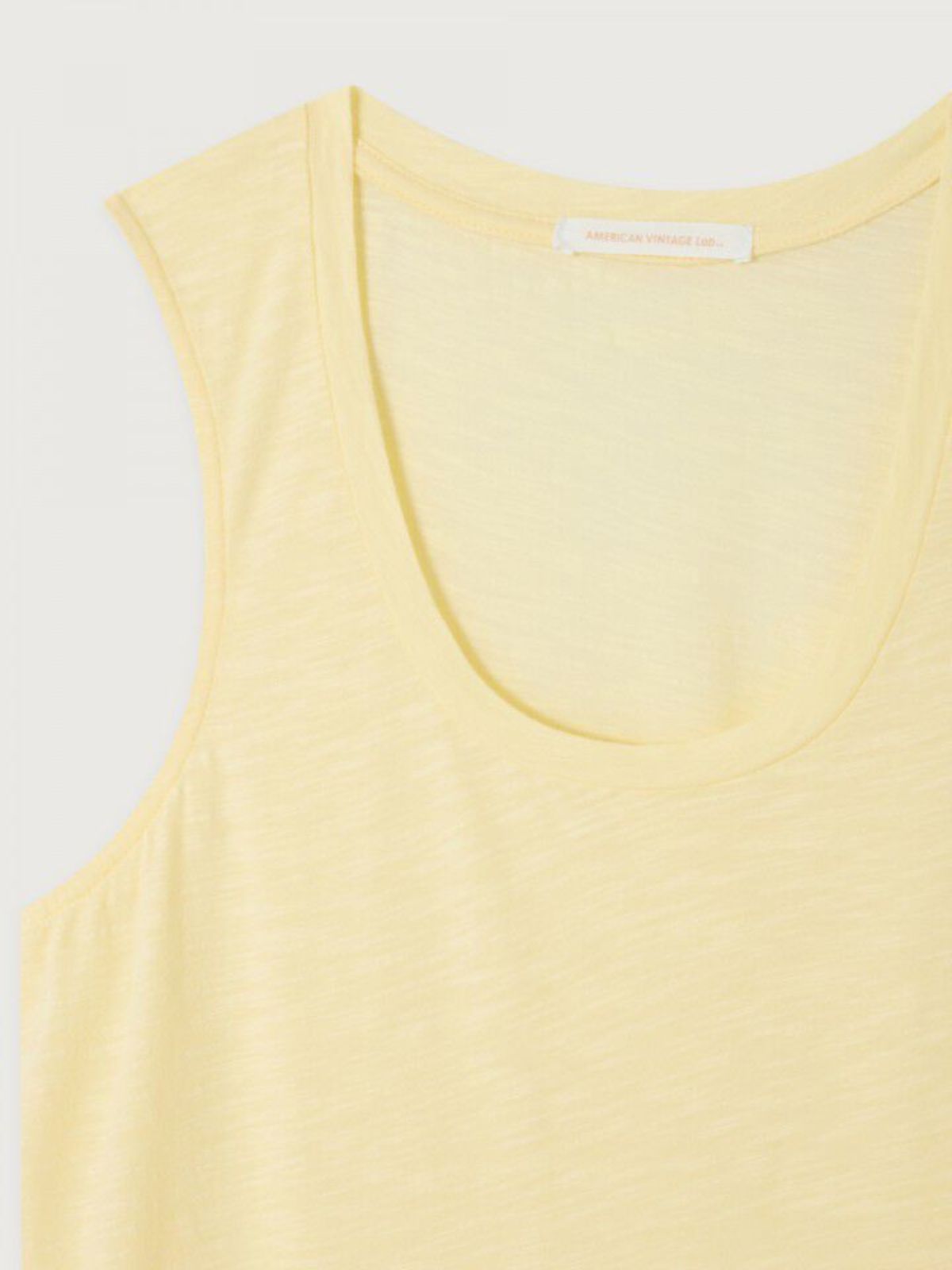 Jacksonville V-Neck Vest - Vanilla